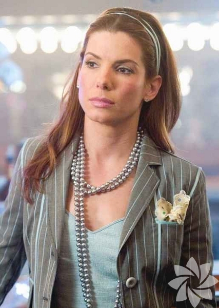 Sandra Bullock