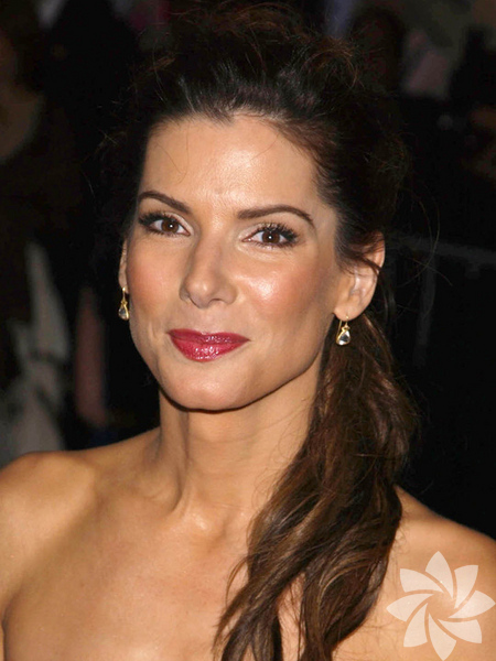 Sandra Bullock