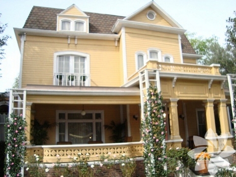 Desprate Housewives dizisi - Gabby'nin evi