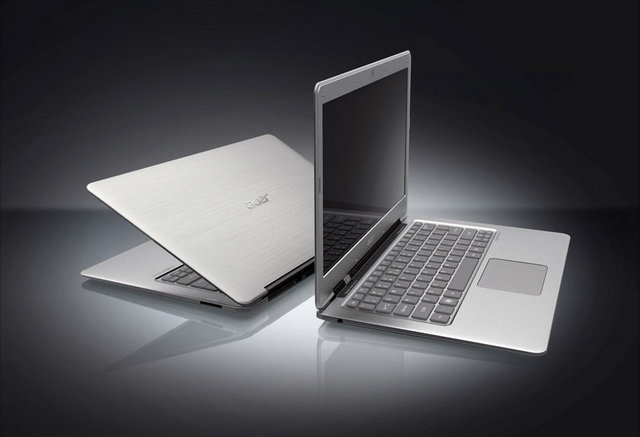 4 – Acer Aspire S3: - Tayvanlı Acer'in ultrabook'u, 1.3 cm kalınlığında ve 1.4 kg ağırlığında.