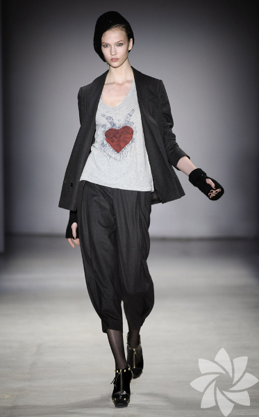 Sienna Miller - Twenty8Twelve