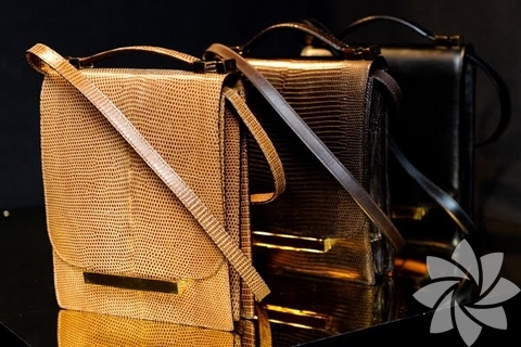 Mary-Kate &amp; Ashley Olsen - The Row