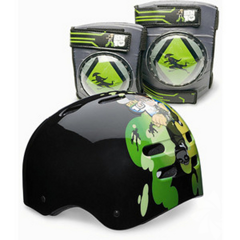 Ben 10 kask ve dizlik