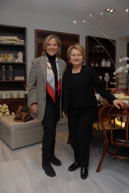 SİBEL SAVACI, KEZBAN HATEMİ 