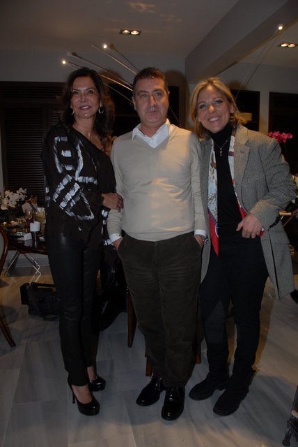 GÜL DÜRÜST, SERMET SEVERÖZ, SİBEL SAVACI 