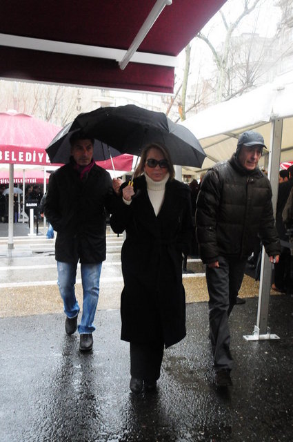 GÜLER YİĞİT 
