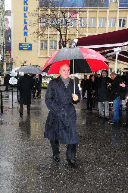 KAHRAMAN SADIKOĞLU 