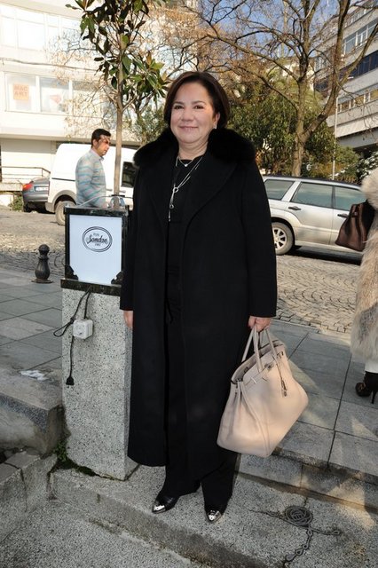 HÜLYA AŞIK 
