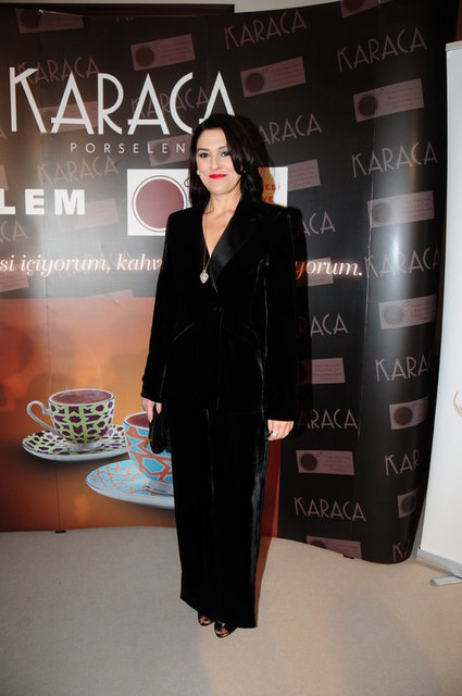 ESRA CİVELEK 