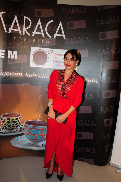 SUZAN SABANCI DİNÇER