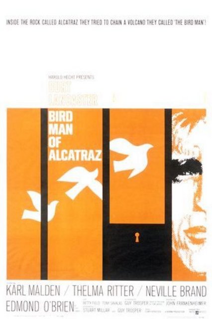 3-Alkatraz Kuşçusu (Birdman of Alcatraz) (1962) -  - Gerçek bir hikayeden uyarlanan film, 'Alcatraz Hapishanesi' gerçeğinin en çarpıcı beyaz perde temsillerindendir. 'Yeni Hollywood' düşüncesini fitilleyen yönetmenlerden John Frankenheimer'ın yaklaşımıyla dikkat çektiği kesindir "Alkatraz Kuşçusu"nun. Bu durum 'ömür boyu hapis' cezası aldıktan sonra bunu tek bir hücrede yalnız geçirmeye mahkum edilen bir adamın 'insanlık' arayışına, çekici bir 'akıcılık' getirmiştir. Elbette Burt Lancaster imzasını da arkasına alarak... Hollywood'da 'Alcatraz' kelimesinin ilk ortaya çıktığı yerlerden biridir bu eser.