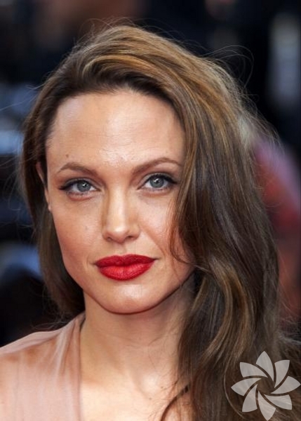 Angelina Jolie