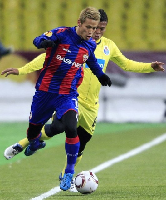 İtalyan ekibi Lazio, CSKA Moskova'nın Japon yıldızı Honda'yı kadrosuna katmak için harekete geçti. Rus kulübü bonservis bedeli olarak nakit 15 milyon Euro istiyor.