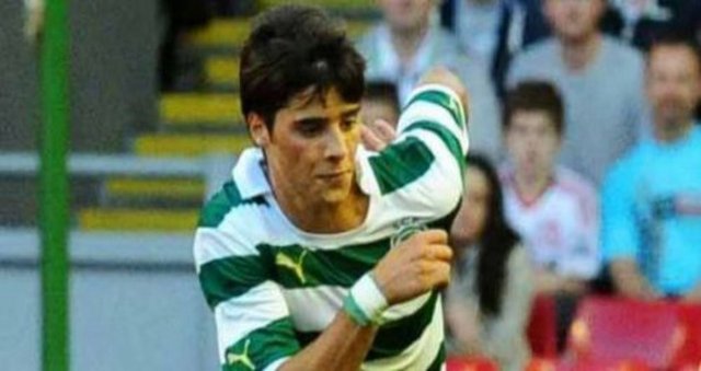 Liverpool, Sporting Lizbon'un 19 yaşındaki gelecek vaadeden oyuncusu Joao Carlos Teixeira'yı kadrosuna kattı.