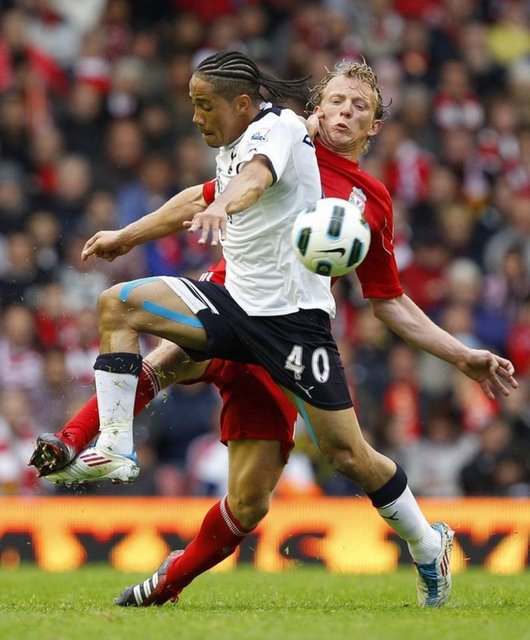 Everton, Tottenham Hotspur'dan eski oyuncusu Steven Pienaar'ı kiraladı