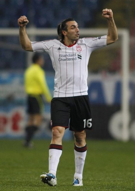 Sunderland, Wolfsburg'dan Sotiris Kyrgiakos'u kiraladığını açıkladı