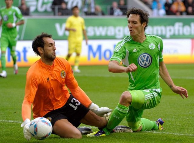 Hoffenheim, Wolfsburg'un forveti Srdjan Lakic'i sezon sonuna kadar kiraladı