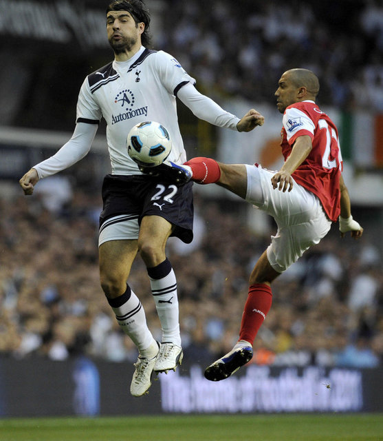 Bayer Leverkusen, Galatasaray'ın da ilgilendiği Vedran Corluka'yı kiralık olarak renklerine bağladı. Transfer kulübün internet sitesinden açıklandı.