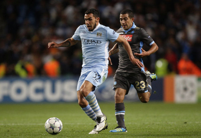 İtalyan devi Milan, uzun süredir peşinde koştuğu Arjantinli yıldız Carlos Tevez'in transferinden vazgeçti.