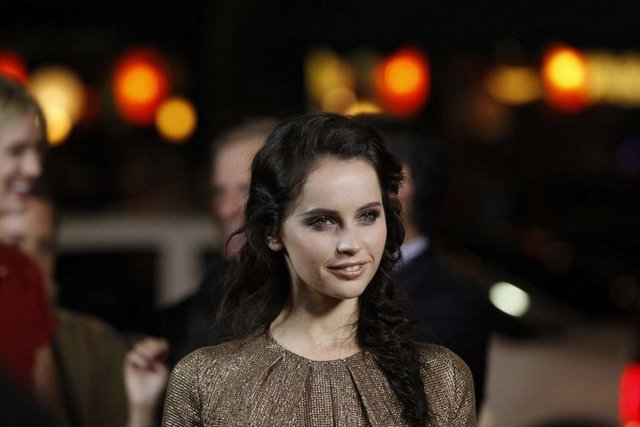 Felicity Jones (28): Dizilerin en çok aranan oyuncularından biri.