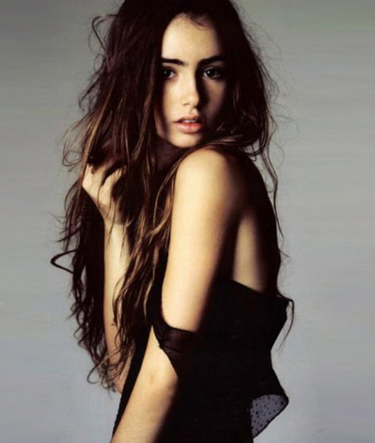 Lily Jane Collins (22): Dizilerde ve The Blind Side, Abduction gibi filmlerde rol aldı.