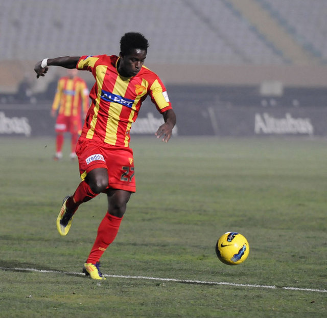 Turgut Doğan Şahin - Gaziantepspor, Uğur Uçar - Kardemir Karabük, Theo Weeks - Göztepe, Serdar Özkan - Samsunspor, Jan Rajnoch - Sivasspor, Kağan Söylemezgiller - Kardemir Karabük, Ediz Bahtiyaroğlu - Eskişehirspor, Özgür Çek - Fenerbahçe, Hürriyet Gücer - Eskişehirspor, Güven Varol - Kardemir Karabük