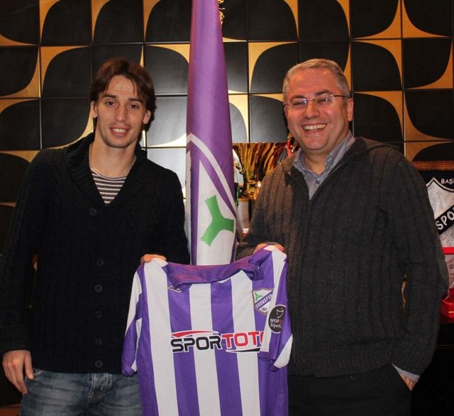 - Javito - Olympiakos