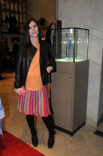 AYŞE KUCUROĞLU