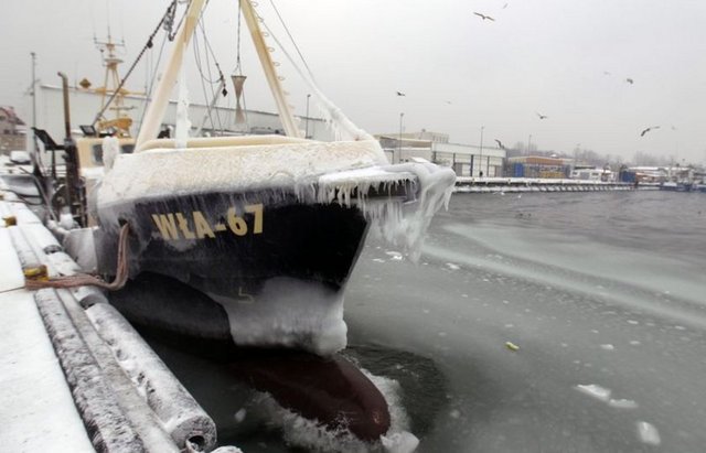 POLONYA: -24 DERECE, 62 ÖLÜM