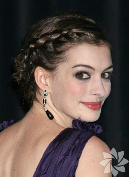Anne Hathaway