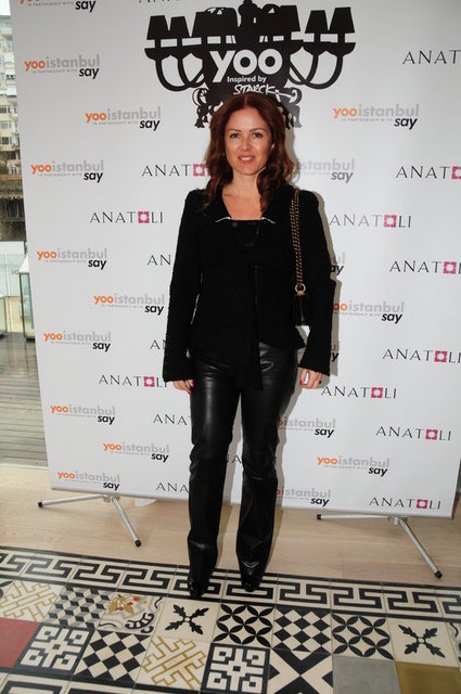 SUZAN TOPLUSOY