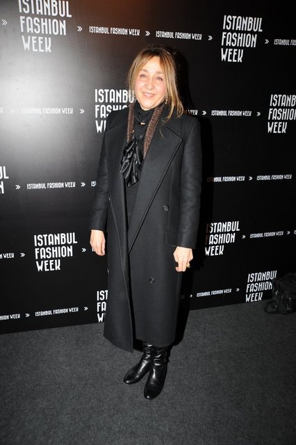 ESRA ÇALICIOĞLU 