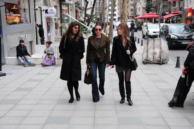 İPEK VAROL, FATOŞ SARIGÜL, DİDEM ANTEBİ 