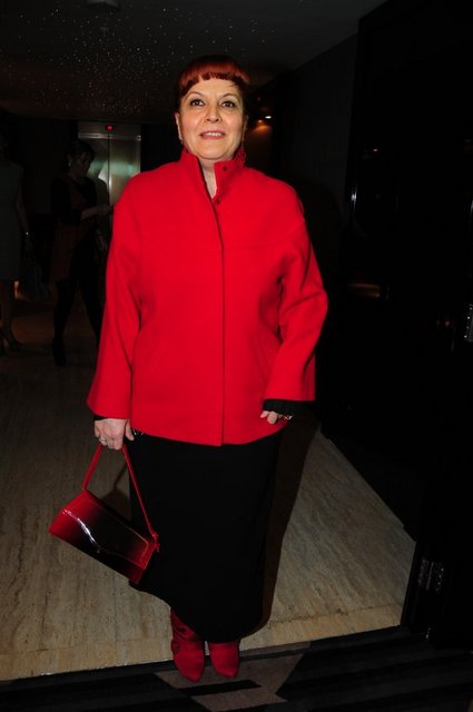 GÜL MUTLU 