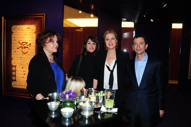 SAMRA TÜMAY, ALİZE EYÜBOĞLU, ESRA DİNÇKÖK, İZER LODRİK