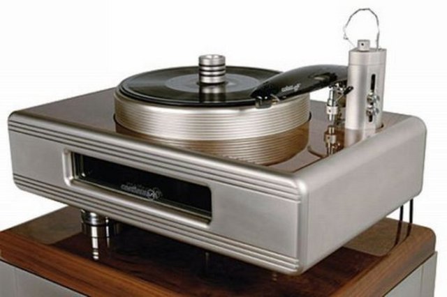 Continuum Caliburn:  - 112.000 USD