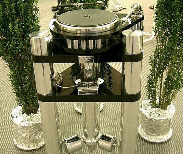 Transrotor Artus: 150.000 USD