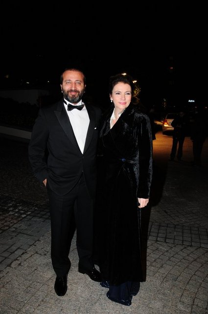 ERKUT - ASLI SOYAK