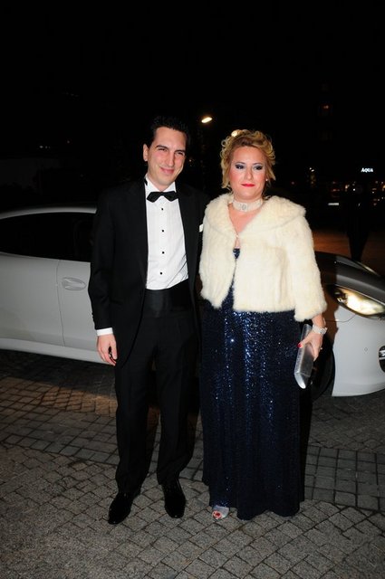 ARZU - NACİ CAN