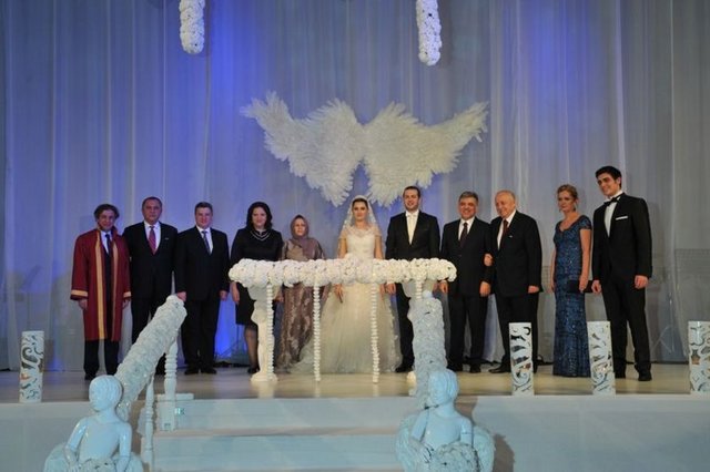 ESRA - EBRU CEVAHİR VE AİLELERİ