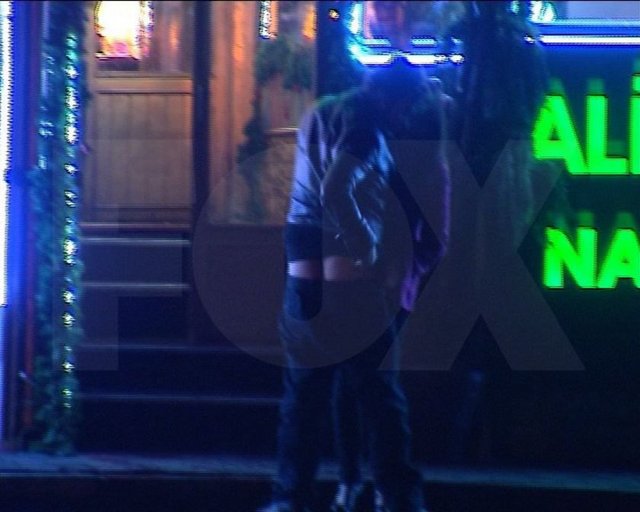 Tolga Karel'in pantolonunun düşmesi