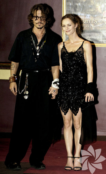 Vanessa Paradis - Johnny Depp (1998)