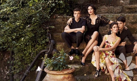 Monica Belluci - Dolce Gabbana