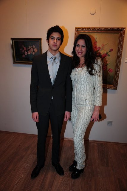 ÖMER, AYŞECAN TATLICI