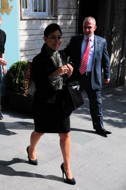 SUZAN SABANCI DİNÇER