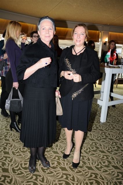 SEMA ÇAĞA, NİHAL YÖNEYMAN 