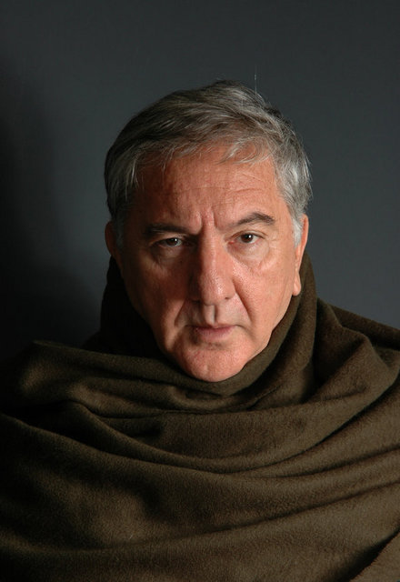 ** Ali Poyrazoğlu Tiyatrosu'nda; 10 Mart Cumartesi, saat 20.30'da, "Beni Yeniden Sev". Giriş: 56, 46 TL. Tel: (212 240 43 44) - ** Mekân Artı'da; 10 Mart Cumartesi, saat 20.30'da, "1973 - Bir Harem Ağasının Hikâyesi", 11 Mart Pazar, saat 20.30'da, "Küçük Bir Kukla Suiti". Giriş: 25, 20 TL. Tel: (212 224 57 56)