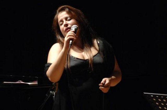 ** Nardis'te; 9 Mart Cuma, saat 22.30'da, Luis Ernesto Gomez y La Descarga Band, 10 Mart Cumartesi, Sibel Köse Quartet, 13-14 Mart, saat 21.30'da Jeff Hamilton Trio.Giriş: 35 TL. Tel: (212 244 63 27) -  - ** Samsun Axi'de; 9 Mart Cuma, saat 21.30'da, Gripin. Giriş: 20 TL. Tel: (216 556 98 00)