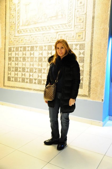 ESRA ÖZTÜRK