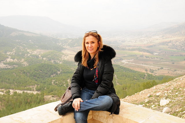 ESRA ÖZTÜRK